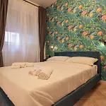 Rhome 34 4*