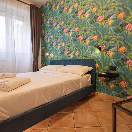 Rhome 34 Guest house *